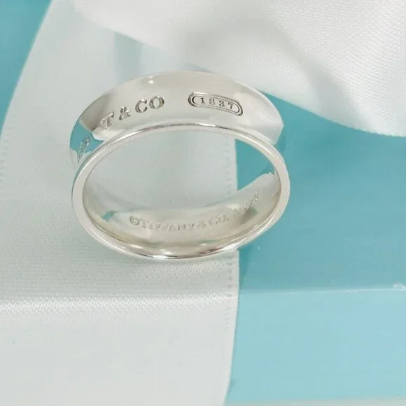 Size 6.5 Tiffany & Co 1837 Ring Concave Wide Band in Sterling Silver